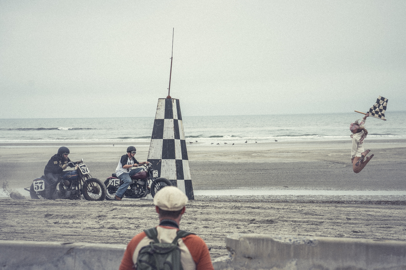 Illustration for article titled Every Motorcycle Event Should Be More Like The Race Of Gentlemen